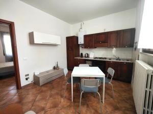 Kuchyň nebo kuchyňský kout v ubytování Oltrepo' Guest House + 2 fotografie