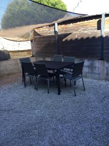 Fotografie z fotogalerie ubytování Le 7ter, maison calme piscine partagée v destinaci Saint-Laurent-sur-Sèvre