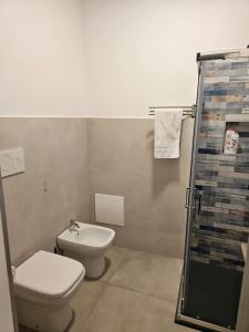 Koupelna v ubytování B&b Anna Leverano