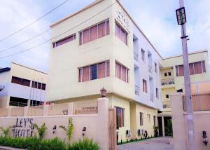 Fotografie z fotogalerie ubytování Leys Hotels v destinaci Lakowe + 1 fotografie