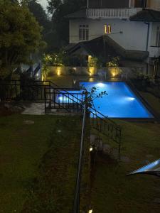 Gallery image of Kandyan View Holiday Bungalow free pickup from kandy in Kandy
