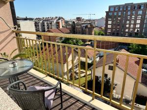 Balkón nebo terasa v ubytování Central Apartment Gjakova