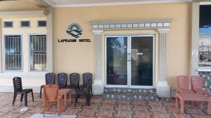 Fotografie z fotogalerie ubytování LaPrasmi Hotel v destinaci Waha