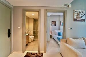 Koupelna v ubytování 1BR Zada Tower in Business Bay2 Dubai BSHH + 15 fotografií