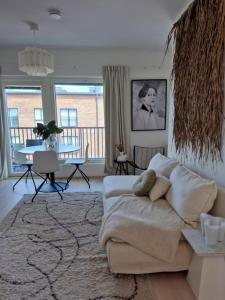 Gallery image of Portside LUX Apartment -Private Free Parking-1Night Cruise Parking Included in Turku
