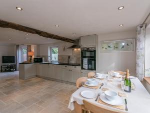 Köök või kööginurk majutusasutuses The Old Rectory Cottage