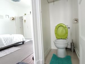 Ένα μπάνιο στο Cozy Life In Colombes +8 φωτογραφίες