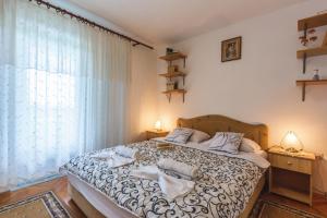 Gallery image of Apartmani Steni in Sveti Stefan