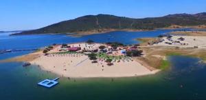 an aerial view of an island in the water at Seesterne in Estrela