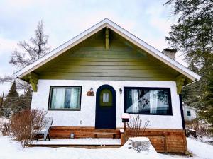 Το κτήριο όπου στεγάζεται  το σαλέ +57 φωτογραφίες