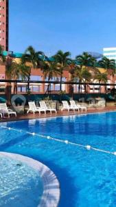 Kolam renang di atau dekat dengan apartement Graha cempaka mas