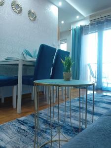 Posezení v ubytování Ema Lux Apartments + 37 fotografií