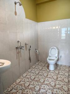 Bany a Hotel August International