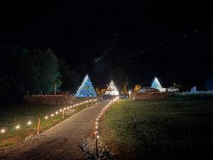 Φωτογραφία από το άλμπουμ του Ambiance Aframe σε Câmpulung Moldovenesc