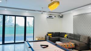 Gallery image of The Dhaulidhar Farm in Greater Noida +18 photos