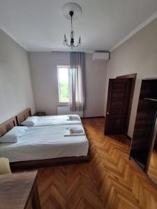 Postel nebo postele na pokoji v ubytování Sweet Home Near Black Sea