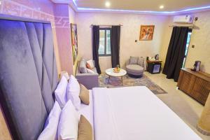 Afbeelding uit fotogalerij van Almadies Prestige in Parakou