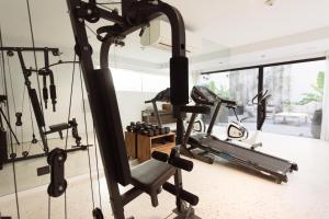 Фитнес-центр и/или тренажеры в Krista Boutique Hotel