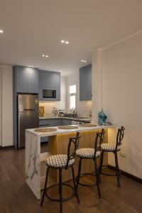 Cuina o zona de cuina de Marassi Views Direct on Pool 3BR Beach Access by Best of Bedz