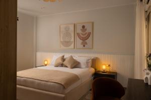Llit o llits en una habitació de Marassi Views Direct on Pool 3BR Beach Access by Best of Bedz