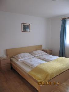 Posteľ alebo postele v izbe v ubytovaní Ferienwohnung Wörndl