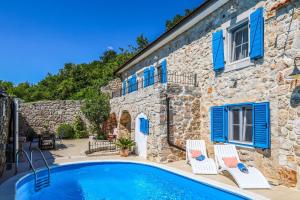 Swimmingpoolen hos eller tæt på Villa Siesta