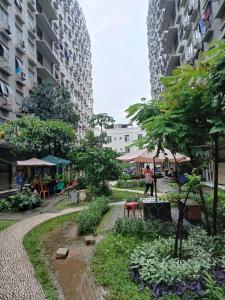 Κήπος έξω από το Room Family Room Cengkareng +9 φωτογραφίες