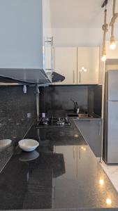 Φωτογραφία από το άλμπουμ του Seaview Studio with Pool & SPA 