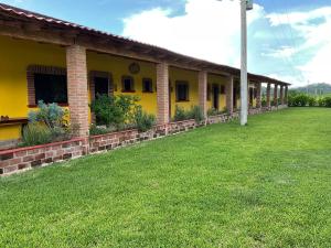 Aed väljaspool majutusasutust La Caballeriza