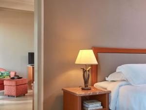 Posteľ alebo postele v izbe v ubytovaní AKS Hinitsa Bay