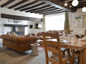 a living room with a couch and a table at Staveley Park - Uk33713 in Staveley +31 photos