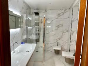 Koupelna v ubytování Royalty Penthouse Heritage VIP