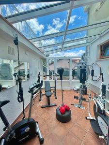 Fitness centrum a/nebo fitness zařízení v ubytování VILLA LOVRAN - 150m to the beach - infinity pool - incredible sea view - fitness room
