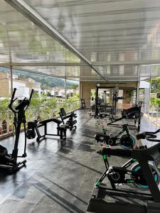 Fitnesscentret og/eller fitnessfaciliteterne på Cabaña ciudadela premium San Jerónimo + 14 billeder