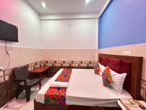 Fotografie z fotogalerie ubytování Hotel S!ya Ram Ayodhya Near Ram Janam Bhoomi & Temple - fully Air Conditioned hotel at Prime Location - Parking-Wi-Fi -Lift Facilities - Best Hotel In Ayodhya v destinaci Ayodhya