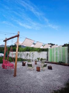 Foto dalla galleria di 復古車露營住宿 a Hong Kong Altre 17 foto