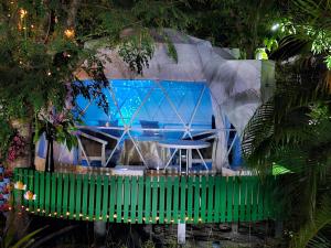 Bazén v ubytování Everest Resort Samui - SHA Plus nebo v jeho okolí