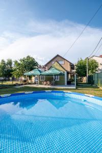 Πισίνα στο ή κοντά στο Nika house