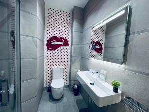Ένα μπάνιο στο Puerto Principe LOFT +9 φωτογραφίες