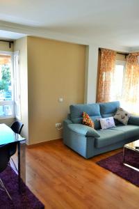 Posedenie v ubytovaní Modern Apartment Málaga 80 m² + Balcony