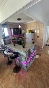 منطقة جلوس في Panoramic Sea View ZAMZM Flat miami FAMILY ONLY شقة فندقية زمزم بانورما بشاطئ ميامي - الاسكندرية صف اول مباشر علي بحر - عائلات فقط