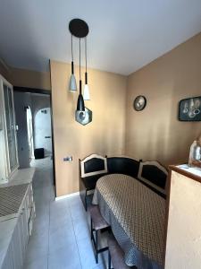 Gallery image of Сдается однокомнатная квартира в центре Тбилиси in Stantsiya Mukhiani