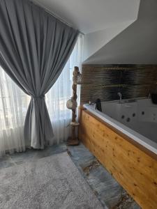 Fotografie z fotogalerie ubytování Villa Aile v destinaci Eskiömerler