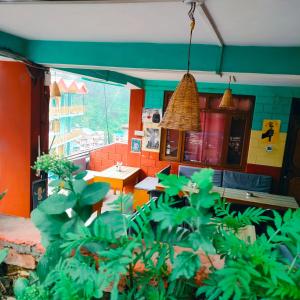 Fotografie z fotogalerie ubytování Non Stop Cafe Hostel & Stay v destinaci Manāli