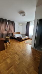 Postel nebo postele na pokoji v ubytování Central Rooms