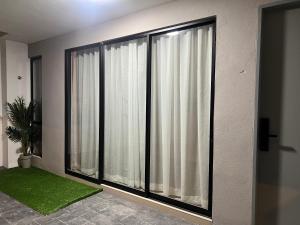 Fotografie z fotogalerie ubytování Sampoisgt Villa Homestay - Near Bangi Avenue, BACC, UKM, GMI, EVO, Bangi Gateway, KIPMall v destinaci Kajang