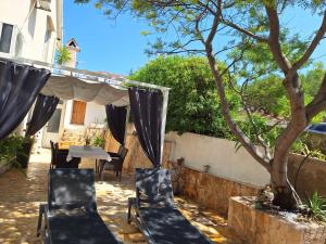 Fotografie z fotogalerie ubytování Olive garden v destinaci Hvar