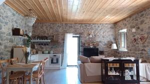 Kuchyň nebo kuchyňský kout v ubytování Theta Guesthouse