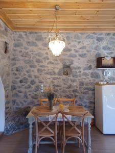 Kuchyň nebo kuchyňský kout v ubytování Theta Guesthouse