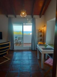 Μια τηλεόραση ή/και κέντρο ψυχαγωγίας στο Total relaxation apartment